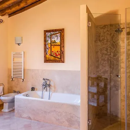 San Pietro Sleeps 16 Pool Air Con Wifi San Pietro (Terni)