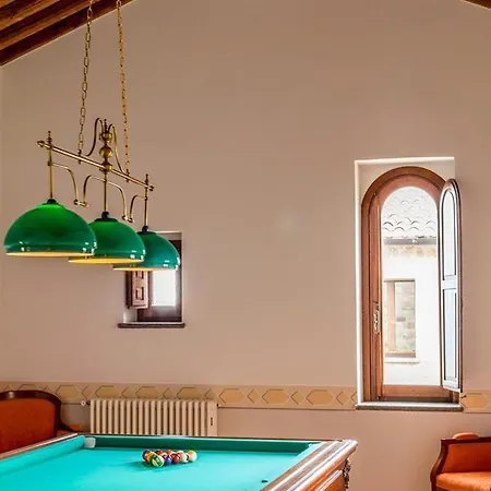 Villa San Pietro Sleeps 16 Pool Air Con Wifi San Pietro (Terni)